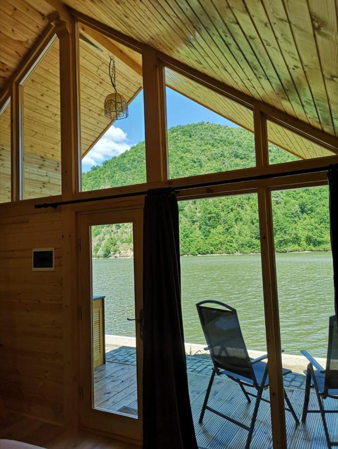 Cabana Bahna Ilovita Exterior photo