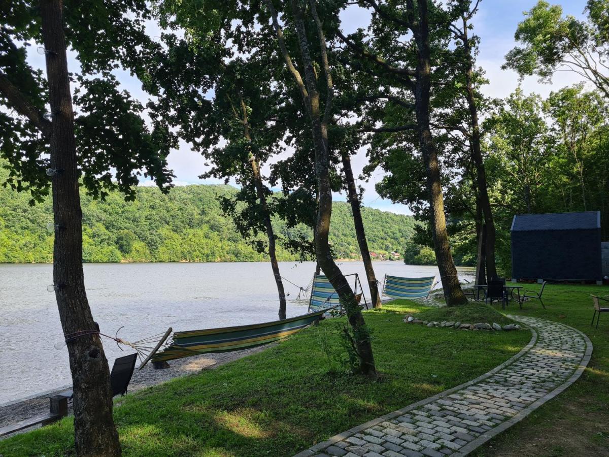 Cabana Bahna Ilovita Exterior photo